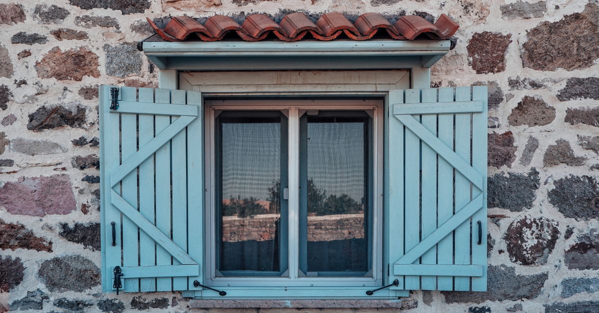 A Comprehensive Look at the Design Flexibility of PVC Plantation Shutters
