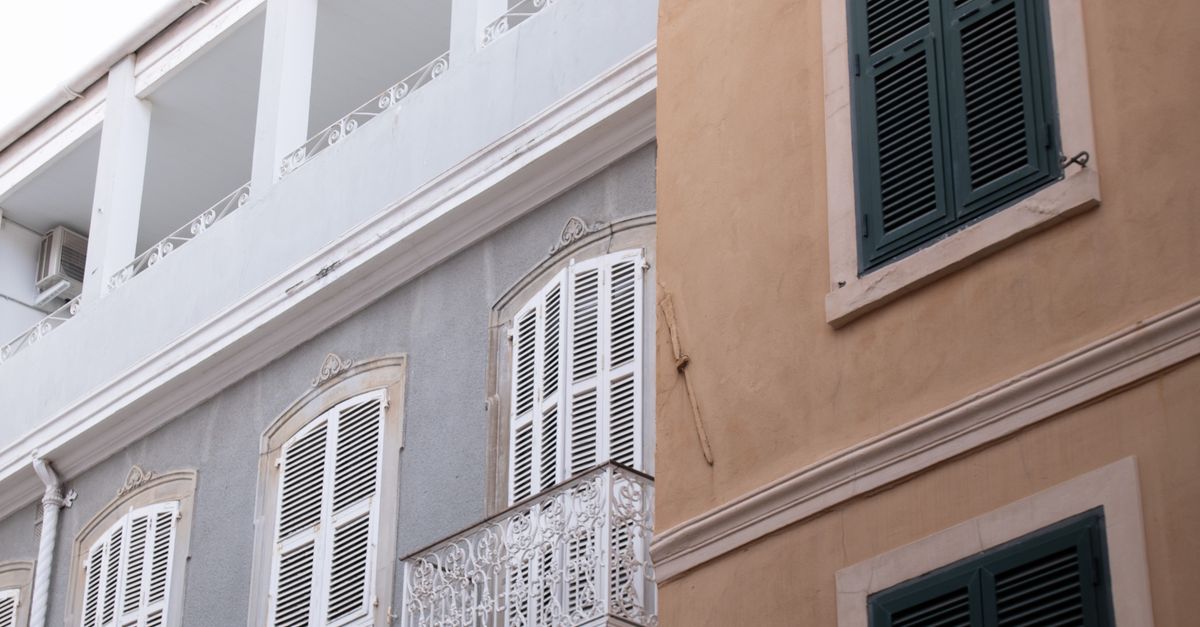 Choosing the Right Plantation Shutters for Optimal Energy Efficiency