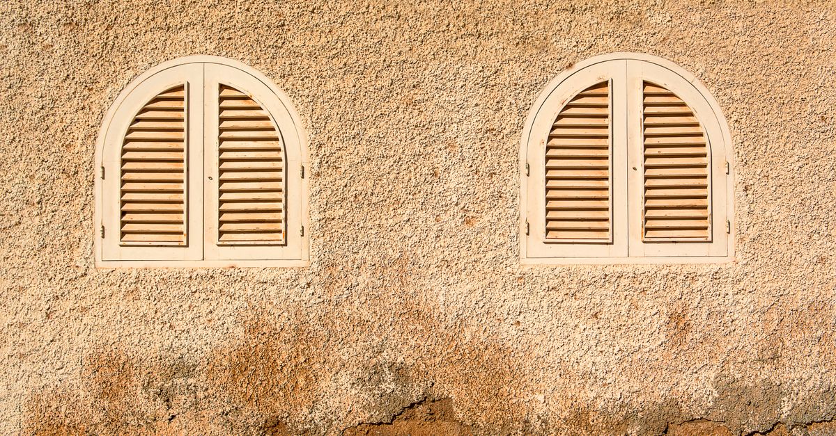 The Ins and Outs of Indoor Plantation Shutters for Urban Living